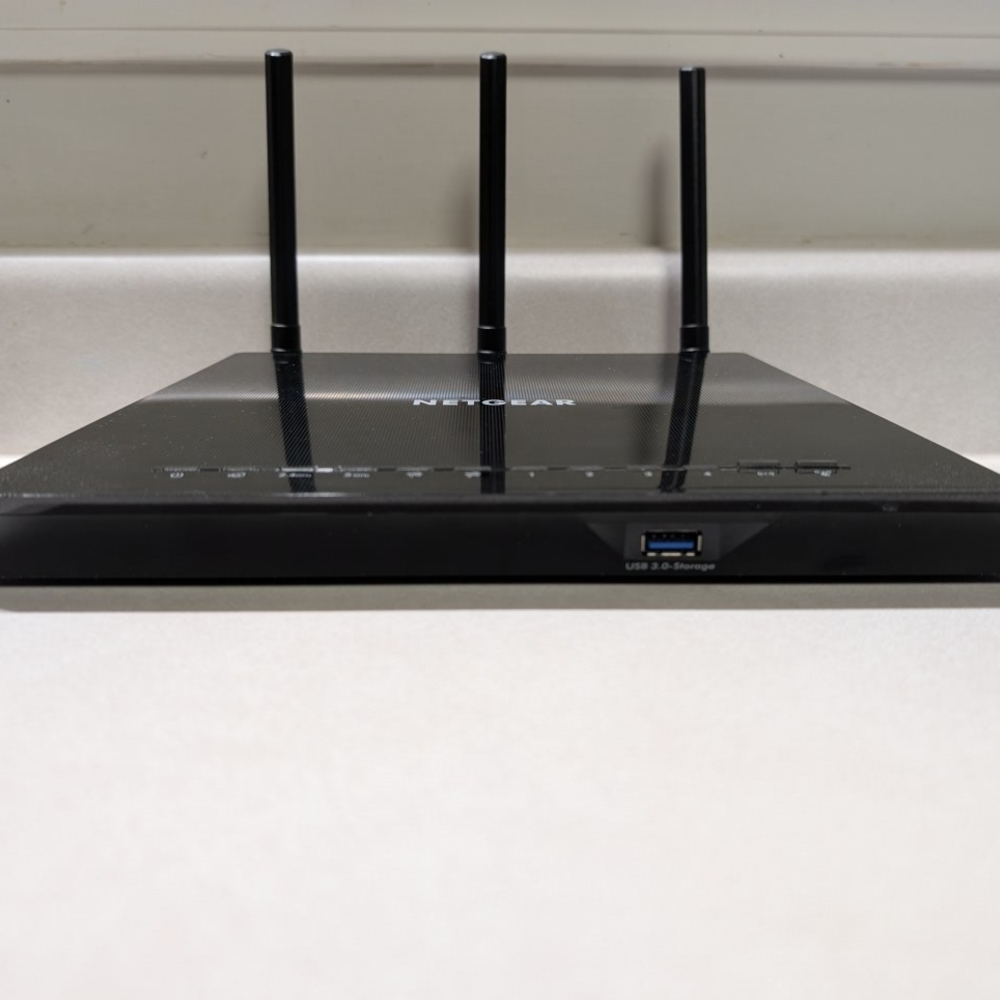 NETGEAR AC1750 DUALBAND Smart Wi-Fi Router
